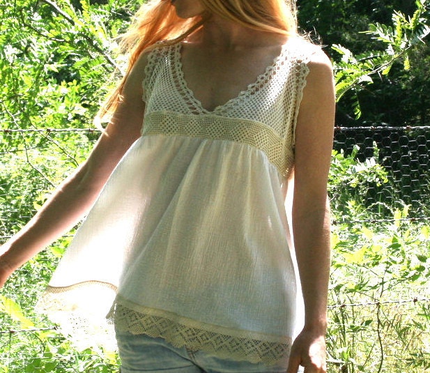 Vintage Victorian Camisole Tank Top in Cream & White Lace- UPCYLED - OOAK S M L