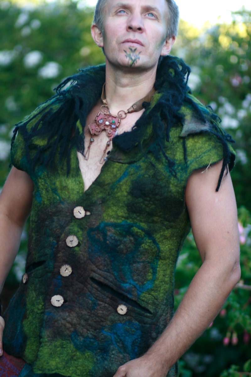 Men's Felted Vest - Merino Wool Vest - felt clothing for him - Spiral . WITH POCKETS.