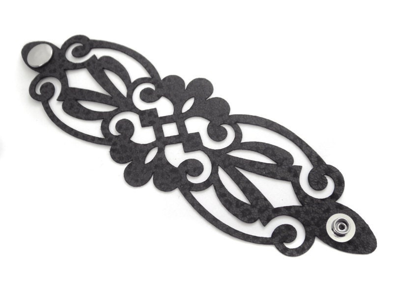 Leather cuff bracelet laser cut in grey leather