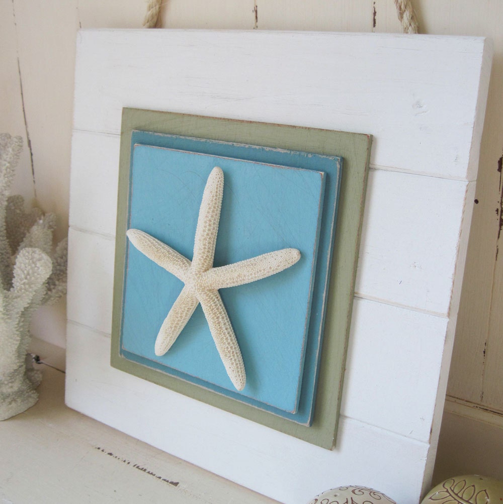 Distressed White Starfish Plank Wall Art