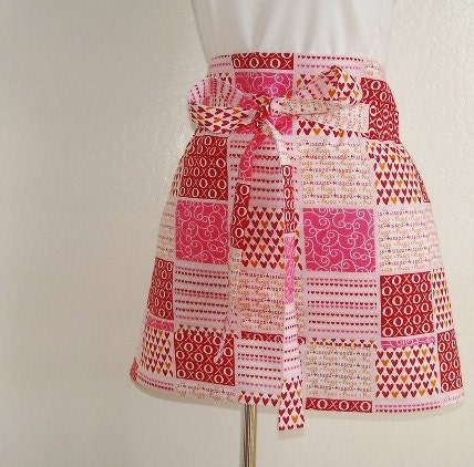 Half Apron - Hostess or Vendor Apron-Loaded with Love and Hearts