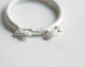 Two Little Swimming Fish Ring. White Sterling Silver T15