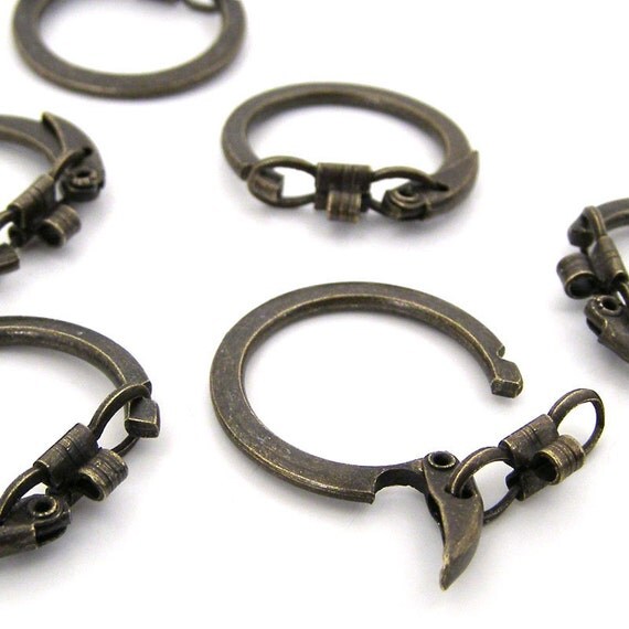 10 pieces Hinged Key Rings with Loop Antique by BelLuxeMetal