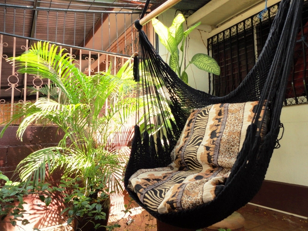 Black Sitting Hammock, Hanging Chair Natural Cotton and Wood