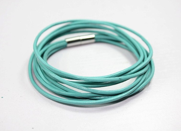 Turquoise leather wrap bracelet with silver magnetic clasp e19-14