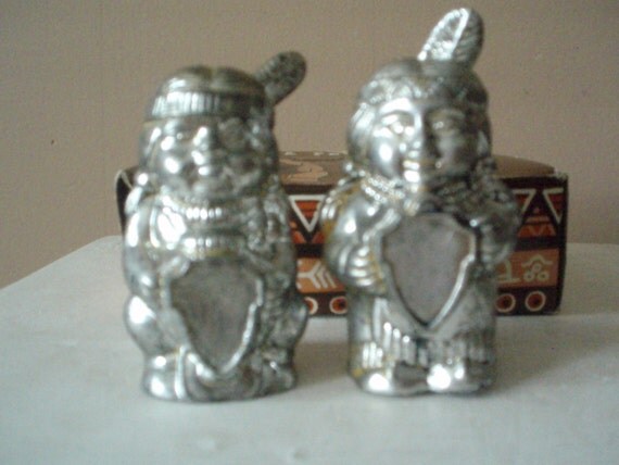 Items similar to Vintage American Indian Salt And Pepper Shakers In