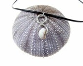 Infinity pendant puka shell choker black white silver necklace surfer