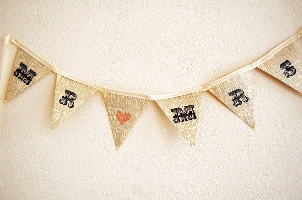 Mr. and Mrs. heart bunting banner