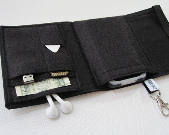 Nerd Herder gadget wallet in Just Black for iPhone, Droid, iPod, MP3, metronome, digital camera, earbuds, SD cards, USB, guitar picks, IDs