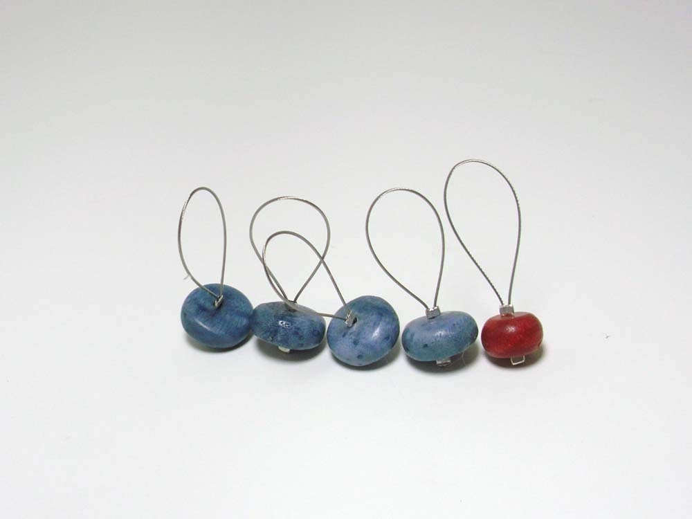 coral stitch markers