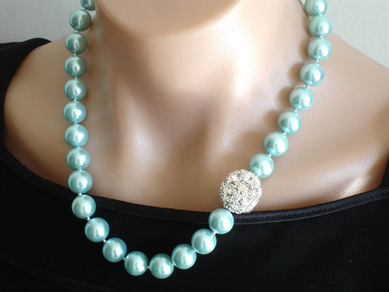 Ashira Brilliant Turquoise SWAROVSKI Glass Pearls and Focal Rhinestones