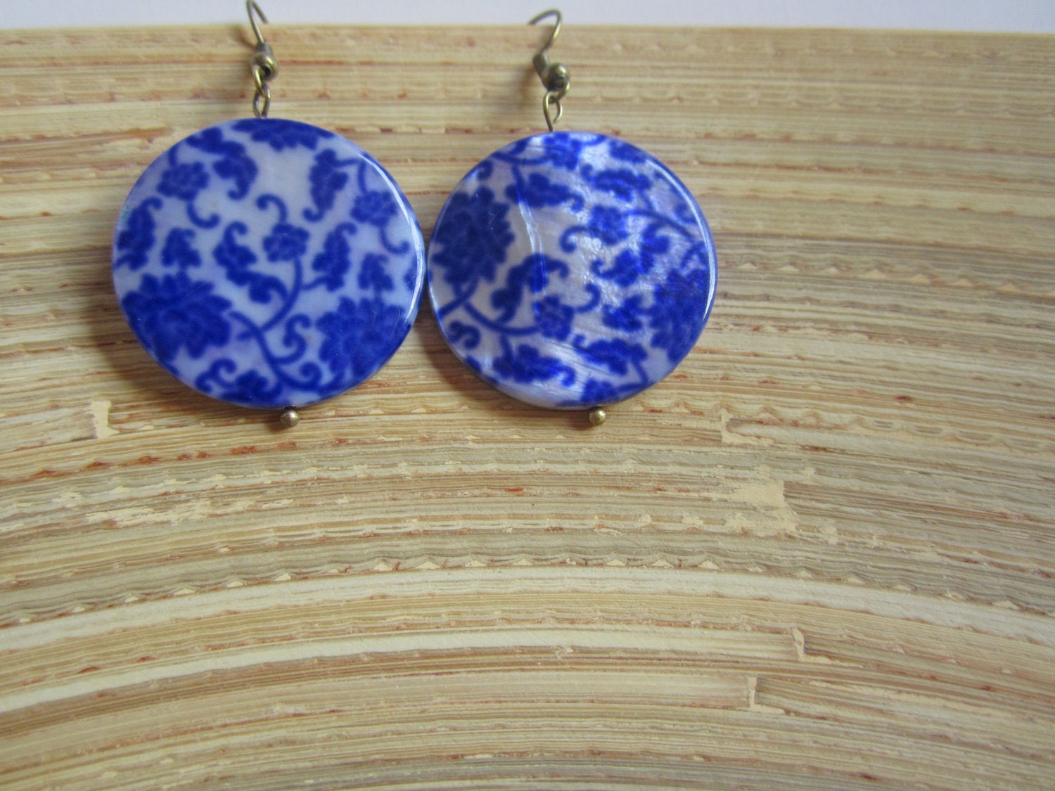 Floral print shell earrings