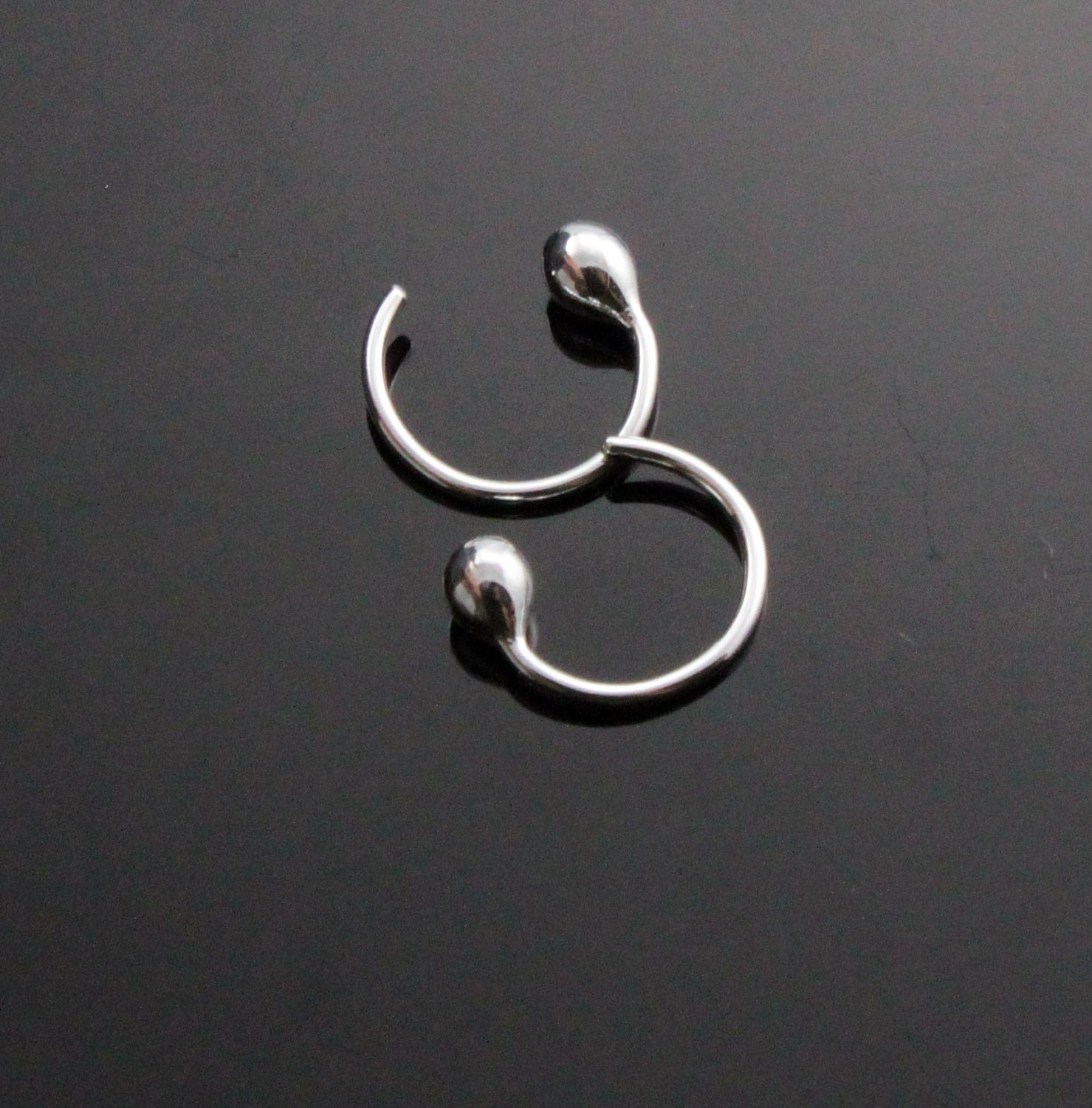 Small Silver hoop earrings Catchless seamless balled hoop earrings Tiny Silver hoop earrings Sleeper earrings Guys Mens nose earrings