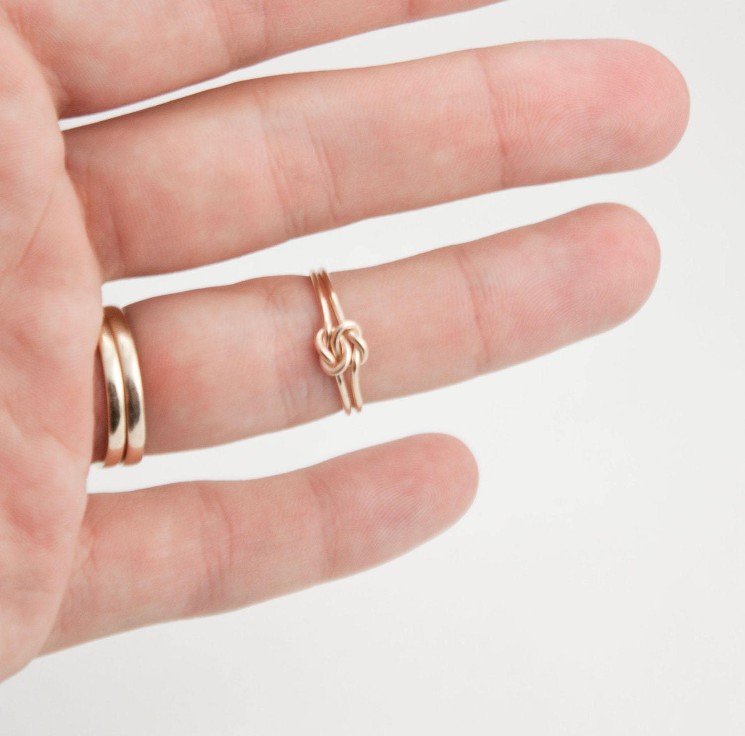 Solid 14K Gold Double knot ring. Infinity knot ring in 14 Karat gold. Yellow gold infinity ring. Promise ring, commitment, wedding, celtic