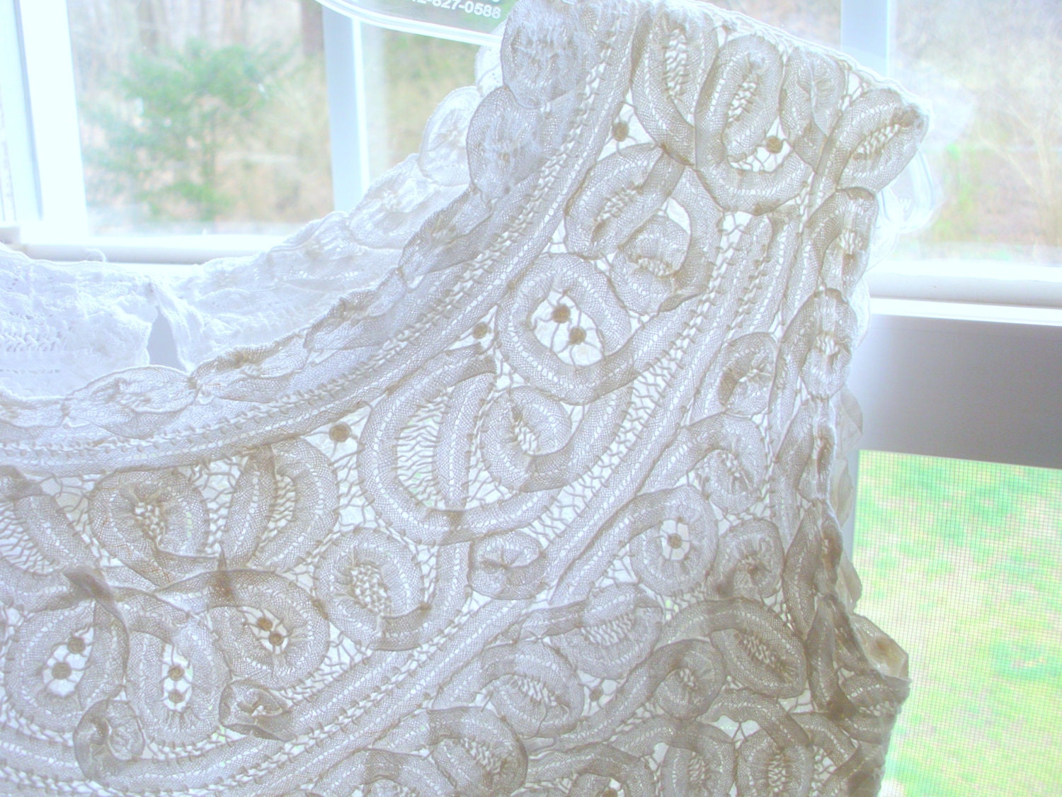 Vintage 30s 40s blouse top breathtaking Battenburg scalloped lace linen white
