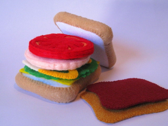 Felt Food Sandwich set (ham tomato lettuce cheese pb&j) Eco friendly childrens pretend play food for toy kitchen