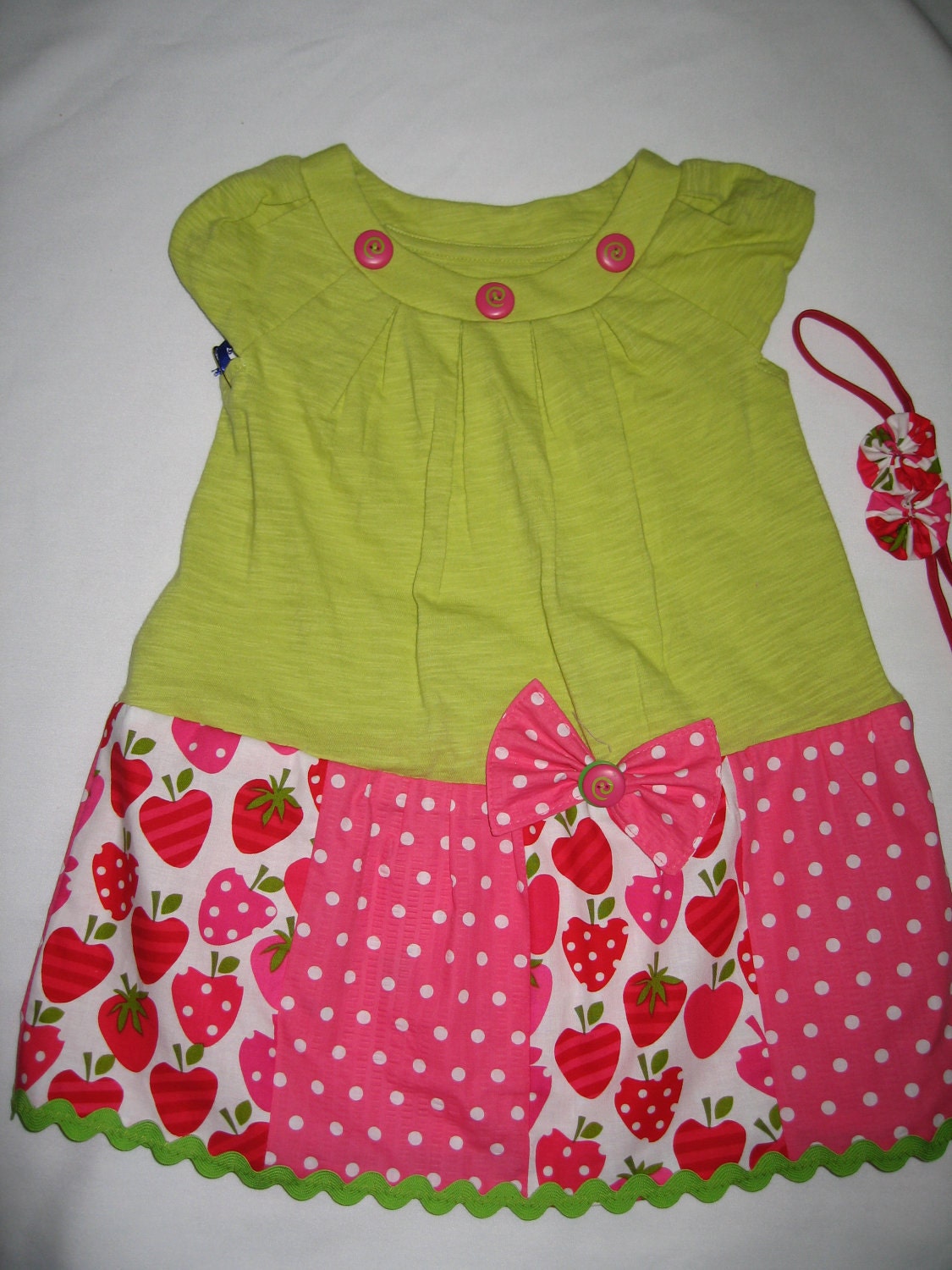 Strawberry T-Shirt Dress 3T (Reserved for Debbie)