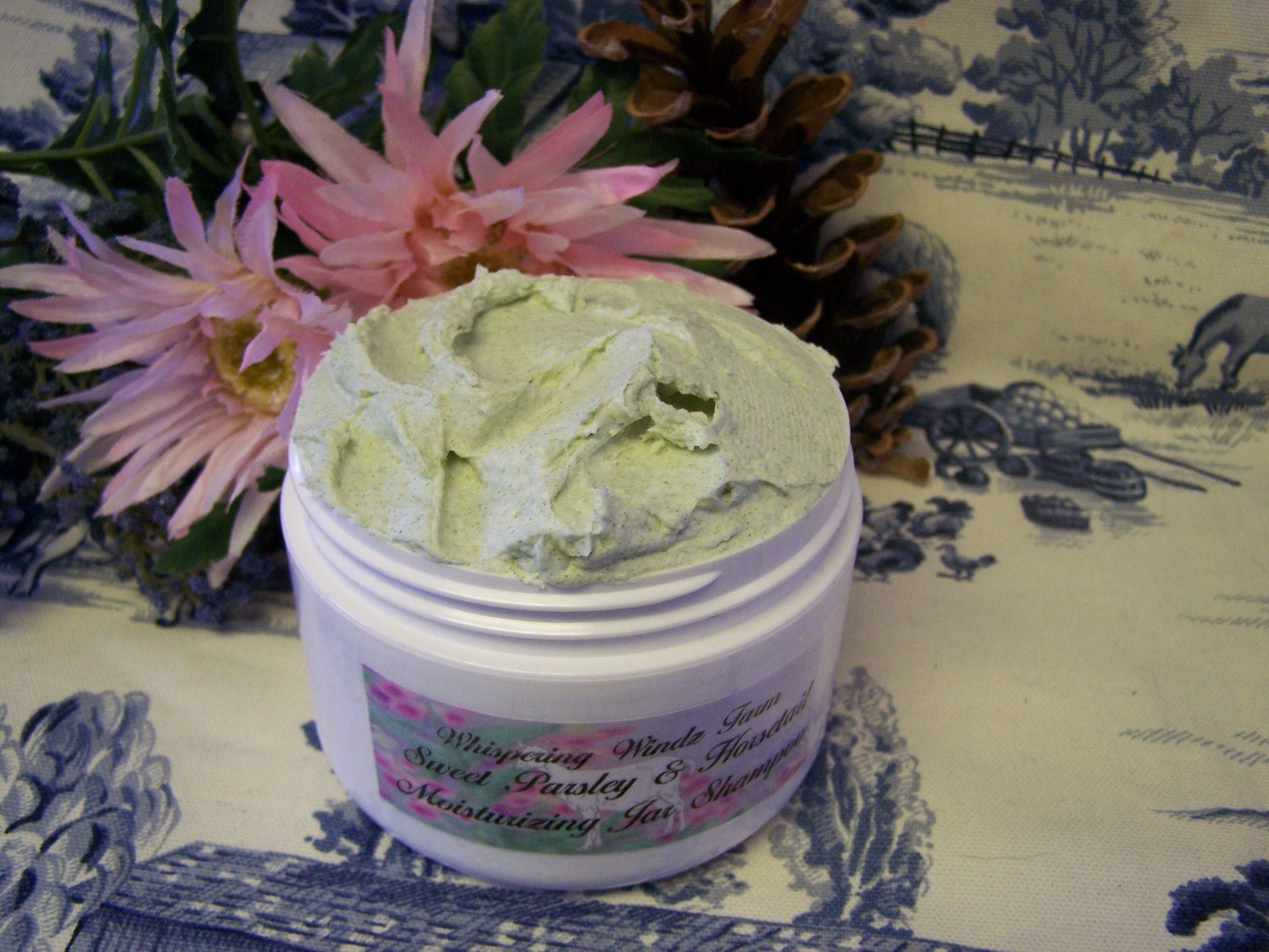 Sweet Parsley and Horsetail Jar Shampoo  8-9oz