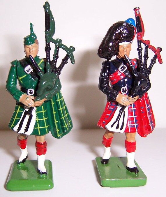 W. Britain toy lead soldiers in Scottish by MountainViewMemory