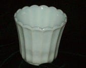 White, Milkglass Planter, Flower pot, container, vintage home decor, housewares