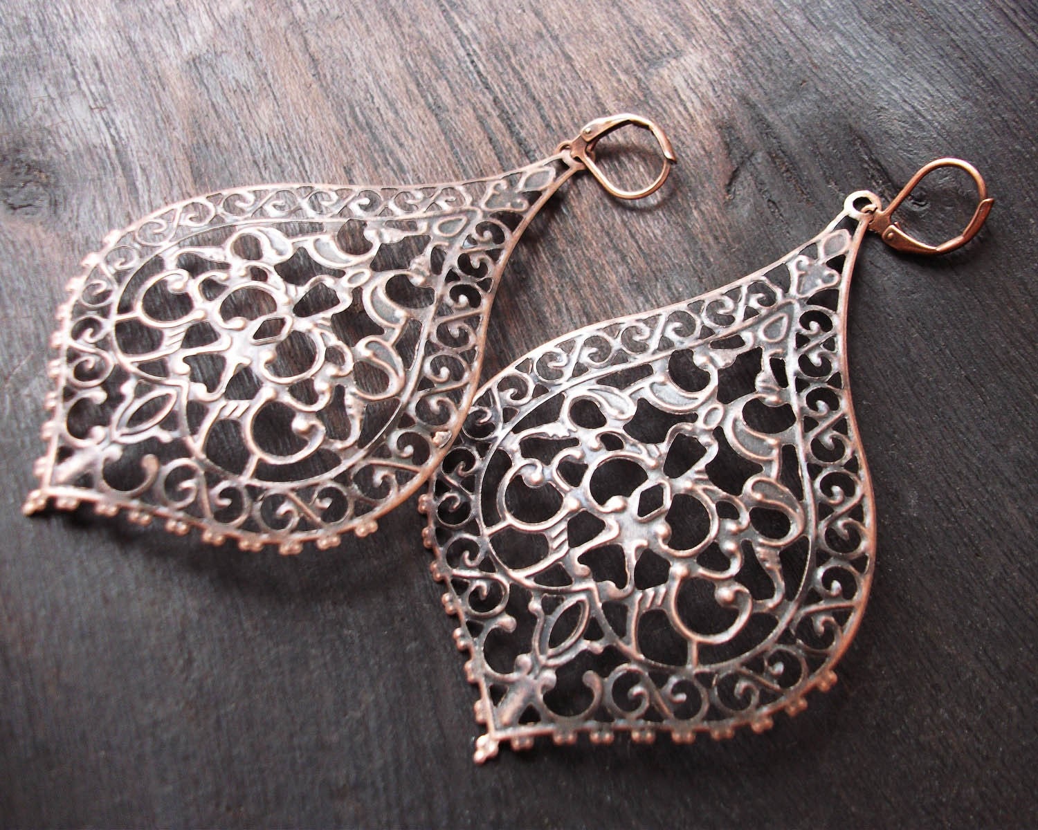 40% OFF! Kashmir. Huge Antiqued Copper filigree earrings. Statement piece. Elaborate and detailed Paisley Mehndi Sari style. The Silk Road.