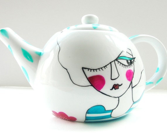 LA VIE en rose- Handpainted and original illustrated teapot