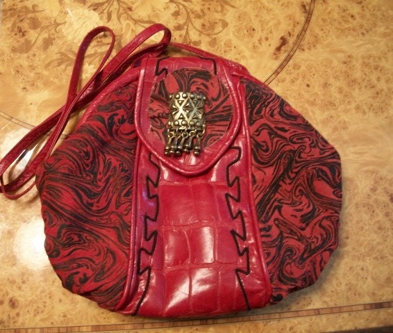 Red Leather Purse, by Nanas Vintage Shop on Etsy