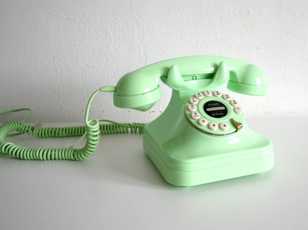 Mint Geen Dial Telephone