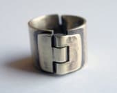 Shackle Ring