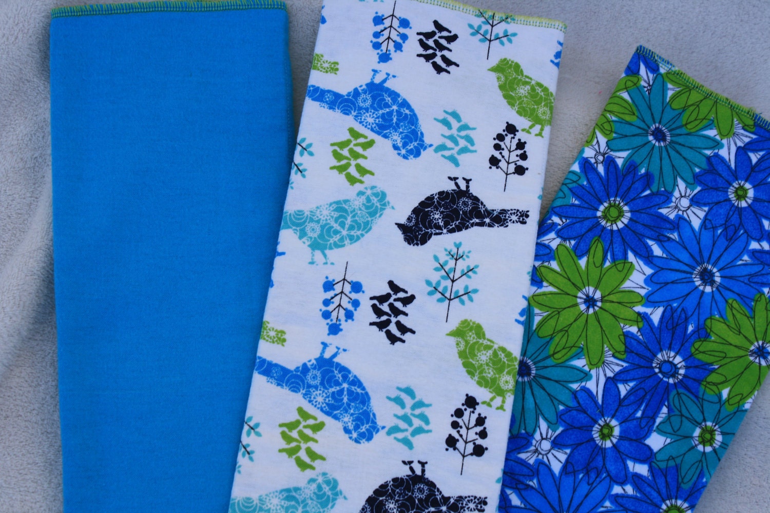 Pocket Prefold Flannel Diaper & Burp cloth in Sparrows and Daisies