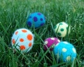 Felted Polka-dot Eggs