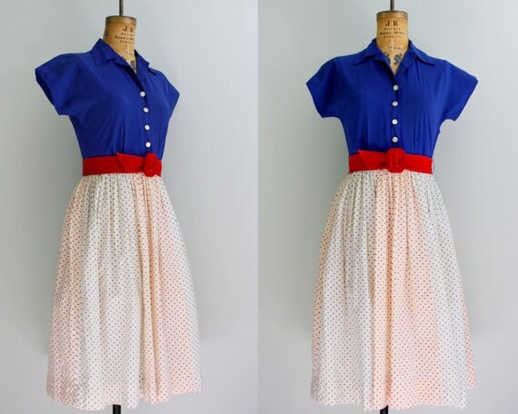 1940s dress / 1940s red white and blue dress / 4th of July dress / small dress