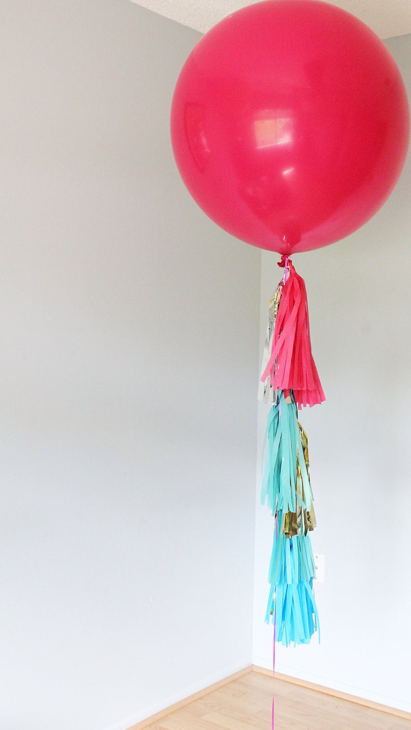 Party Totem - Balloon Tassels, Hot Pink Il_570xn