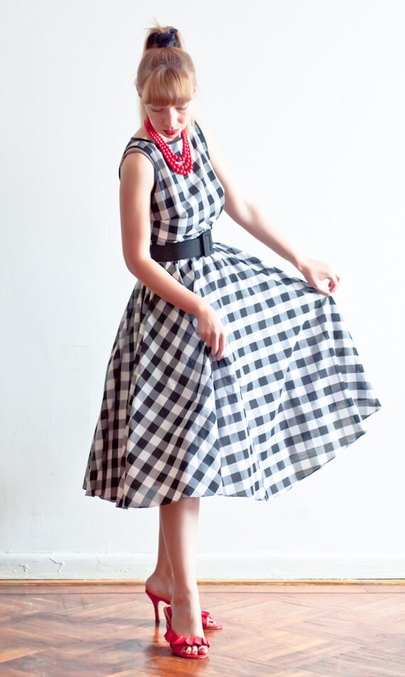 Retro Inspired Gingham Tea Length Full Skirt Dress With Belt - Perfect Fit Guaranteed