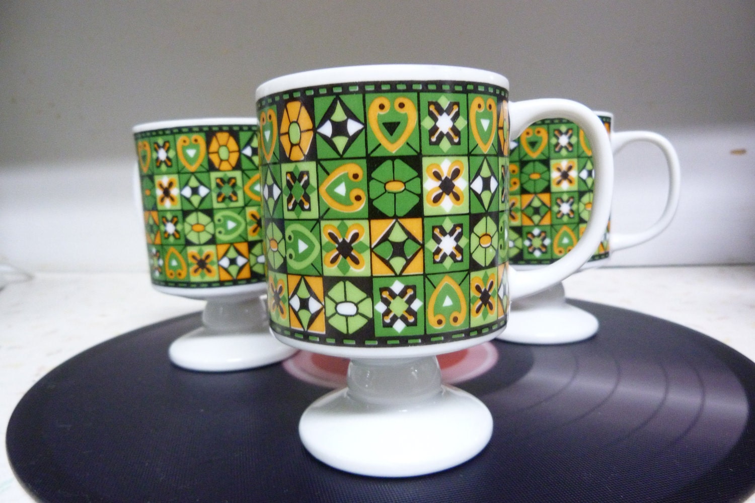 Vintage Retro Geometric Footed Coffee Mugs Made In Japan