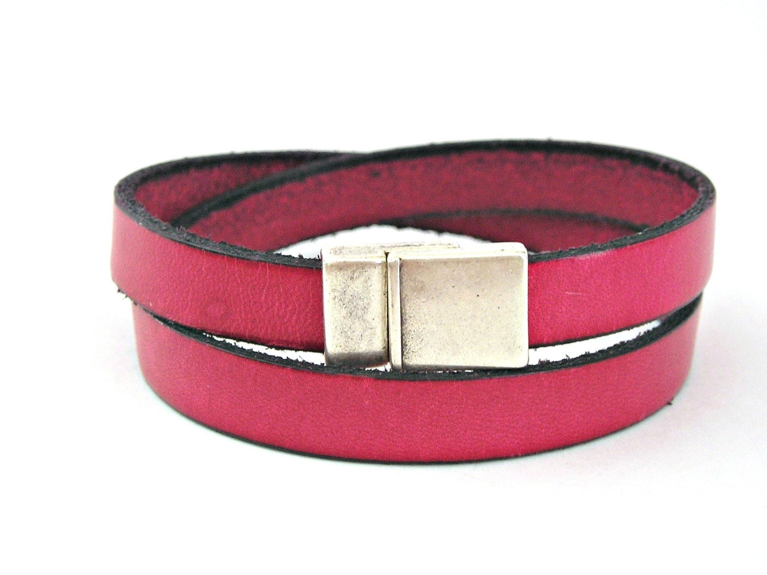 Fuchsia leather bracelet double wrapped with magnetic clasp