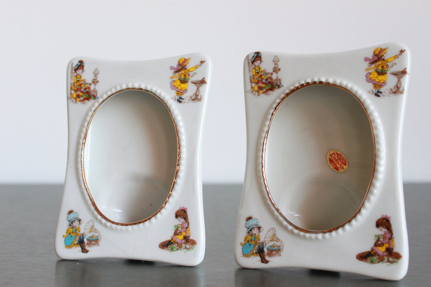 Vintage Yellow Enamel Pot/Pan by WanderlustSupplyCo on Etsy