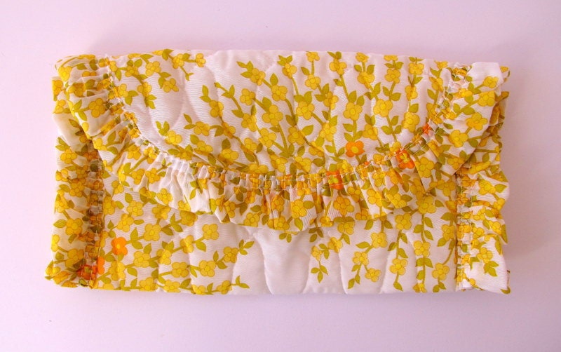 On Sale - 1970's Floral Knitting Bag