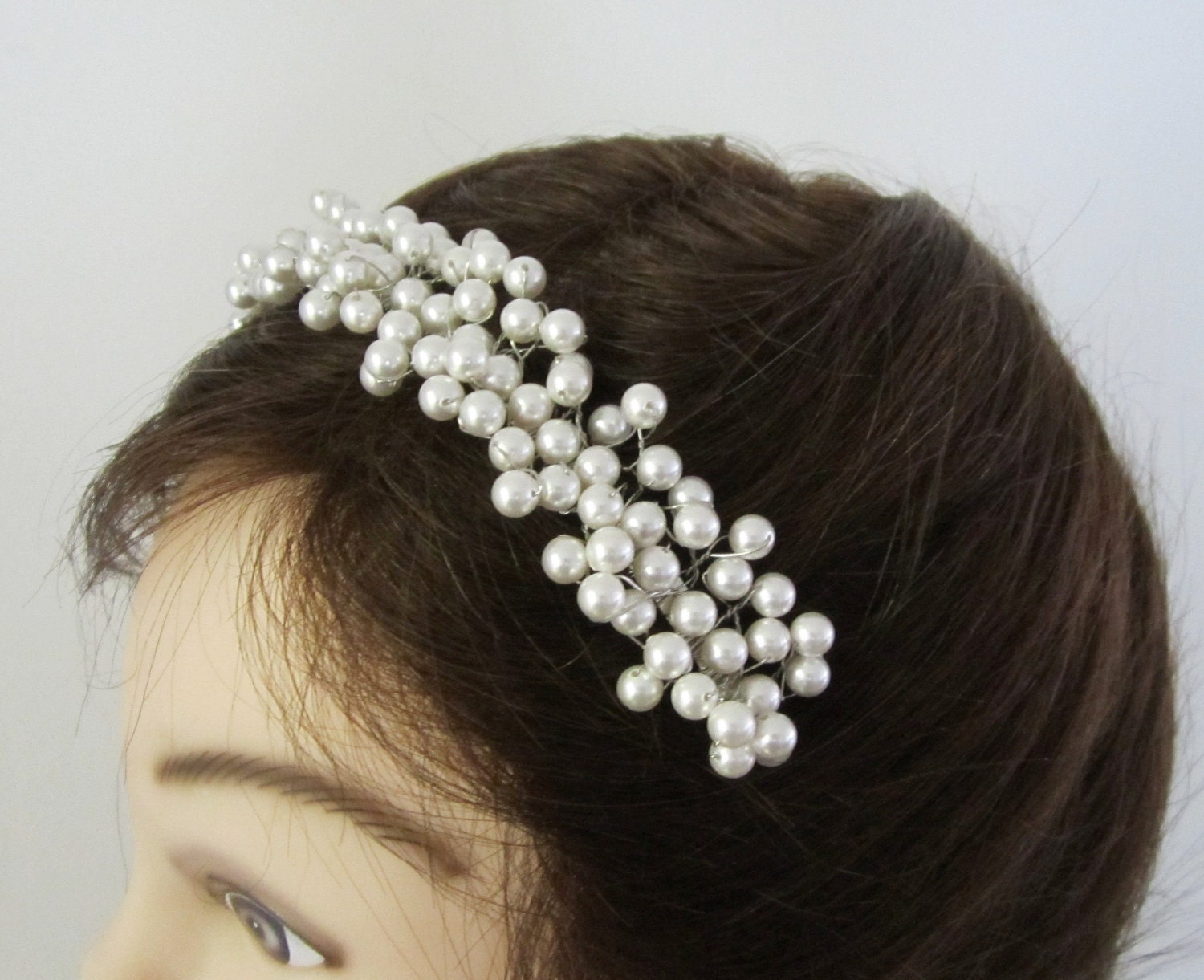 Pearl Bridal Headband. Swarovski Element Pearl Headband