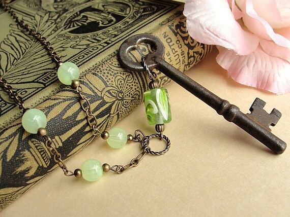 Skeleton Key Necklace, Vintage Key Jewelry, Antique Style, Long Beaded Chain, Gypsy Boho Chic, Repurposed.