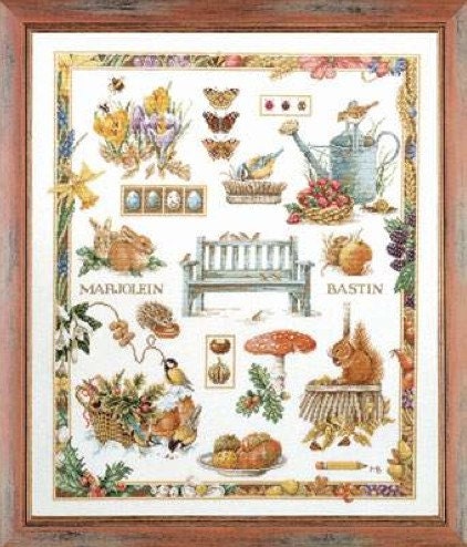 20 fantastic Christmas cross stitch patterns for you free to download.