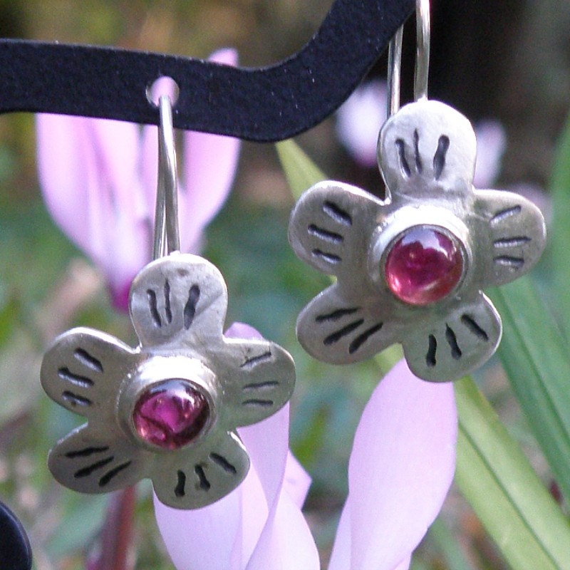 Pink Tourmaline Sterling Silver Earrings, Silver Flower Earrings ,Tourmaline Earrings, Gifts For Her, Nature Jewelry