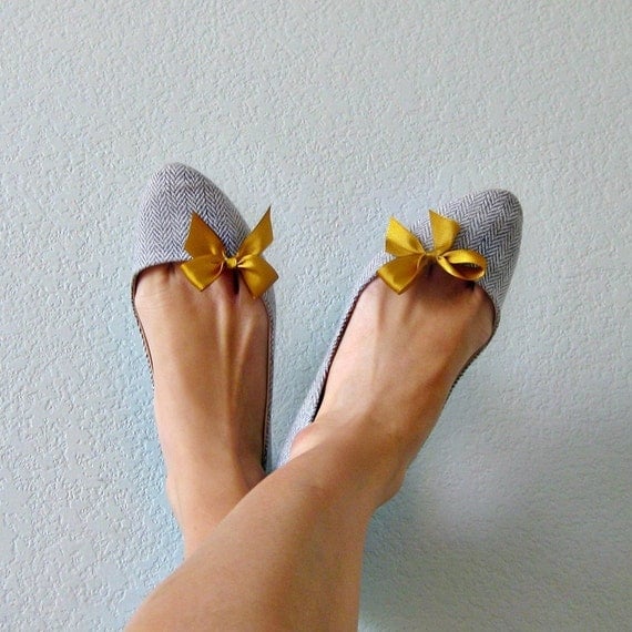 Mini Bow Shoe Clips - Mustard Yellow Grosgrain Ribbon