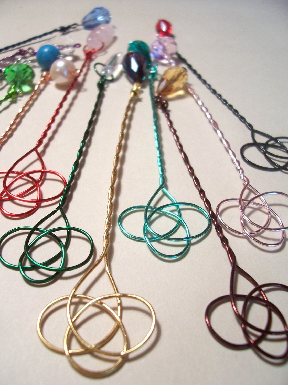 Celtic Love Knot Bubble Wands with BUBBLES Pick Your Color