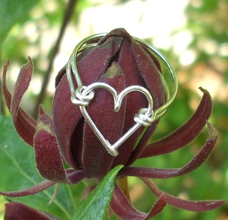 Silver wire Heart ring