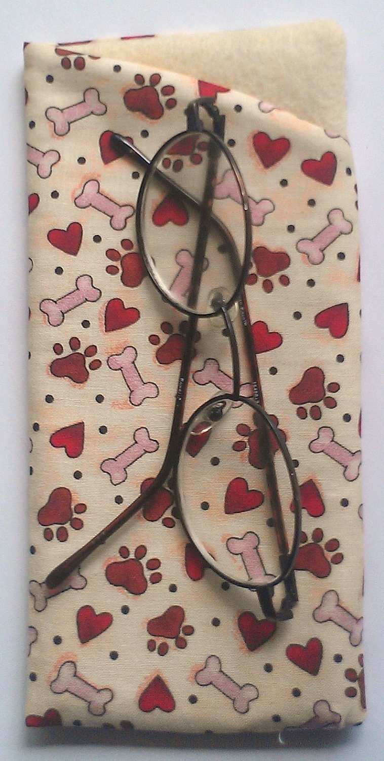 Dog bones, paws and hearts eye and sunglass case