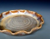 Speckled Cream Pie Plate.