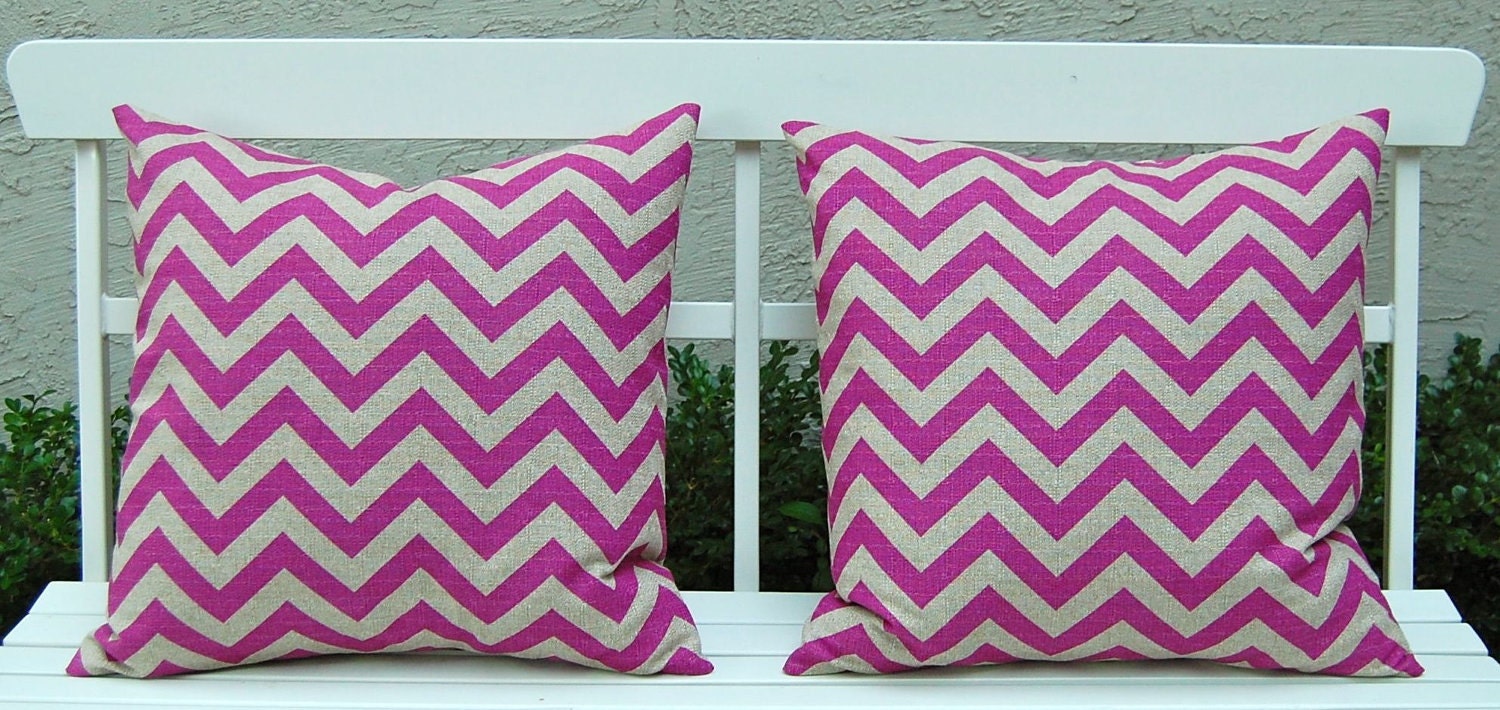 Accent Pillows, Chevron Cushion, Pillow Covers, Decorative Pillows, Purple on Natural 20 Inches
