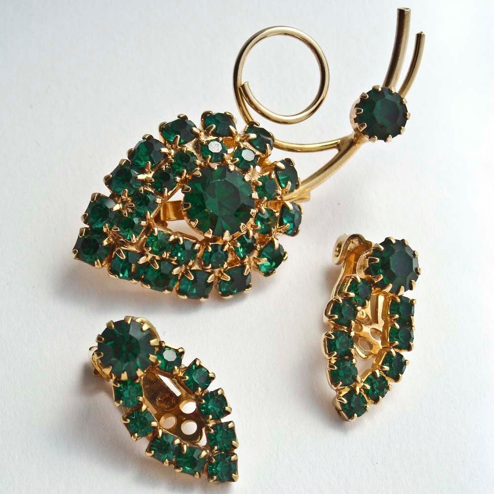 Vintage Emerald Green Demi-Parure