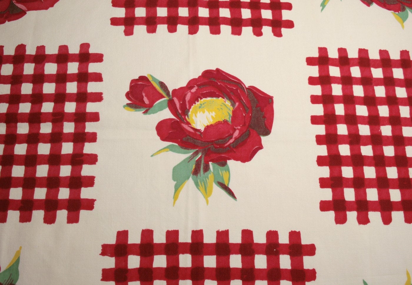 Red Poppies and Gingham Wilendur Vintage Tablecloth Piece - 26 x 26 Inches